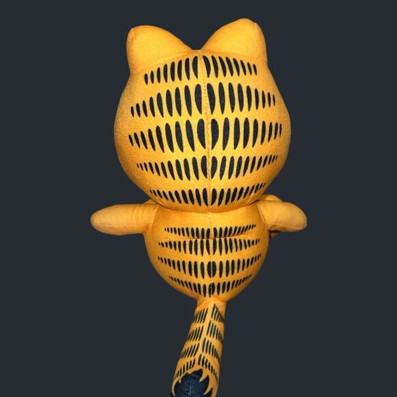 Toy Factory 2021 Garfield Plush Stuffed Animal 10.5” - Picture 3 of 5